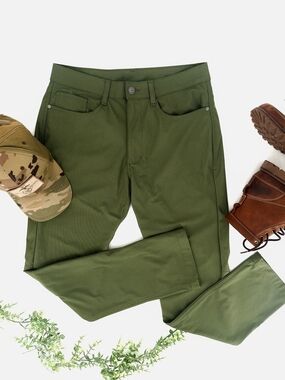 ✨Swiss Tech Men's Olive Green Performance Travel Pants 32x32 Stretch✨